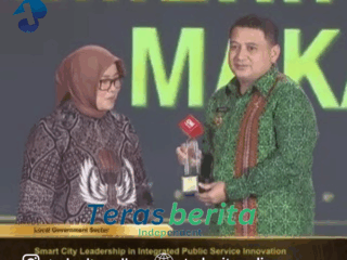 Pemkot Makassar berhasil meraih penghargaan kategori 'Smart City Leadership in Integrated Public Service Innovation'