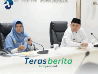 Walikota Makassar Appi  dan Kadis DP2 Aulia Arsyad. Makassar Pimpin Rakor Urban Farming