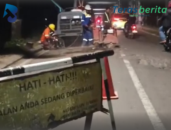 Respons Aduan Warga, Wali Kota Makassar Tinjau Langsung Perbaikan Jalan Tanjung Bunga