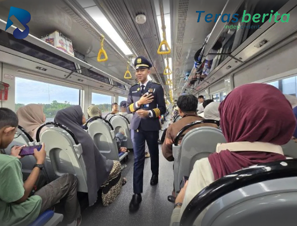 Penumpang Kereta Api di Sulawesi Selatan Keluhkan Rebutan Kursi dan Tiket Tanpa Nomor di Rute Mandai–Garongkong