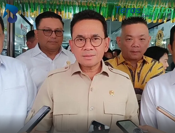 Mendag Budi Santoso Tinjau Pasar Terong dan Baji Pamai Makassar, Pastikan Harga Pangan Stabil Jelang Ramadan